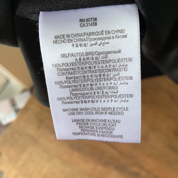 BCBG black cocktail dress - Picture 5 of 6